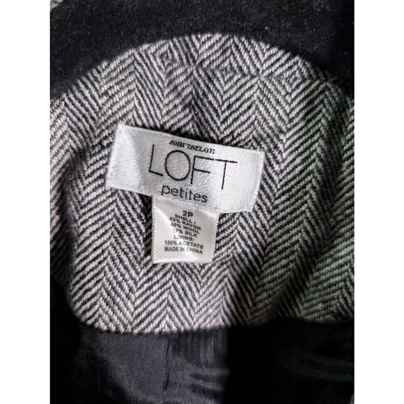 ANN TAYLOR LOFT Herringbone Blazer Wool Silk Blend Dark Academia Petite 2 - Picture 4 of 11